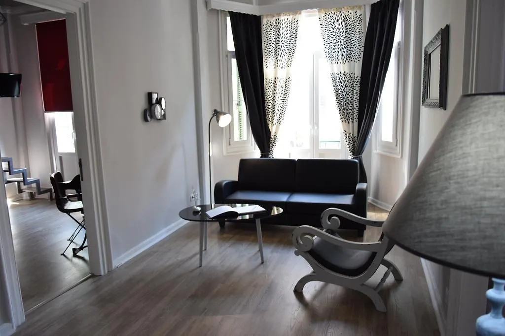 סלוניקי Megaron11 Apartments יוון