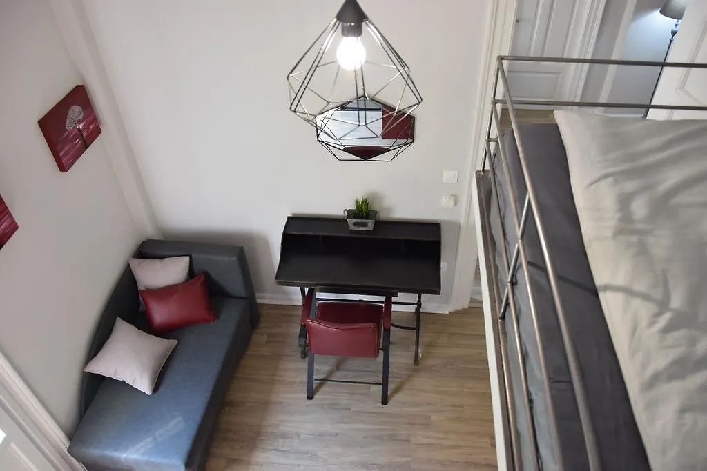 סלוניקי Megaron11 Apartments