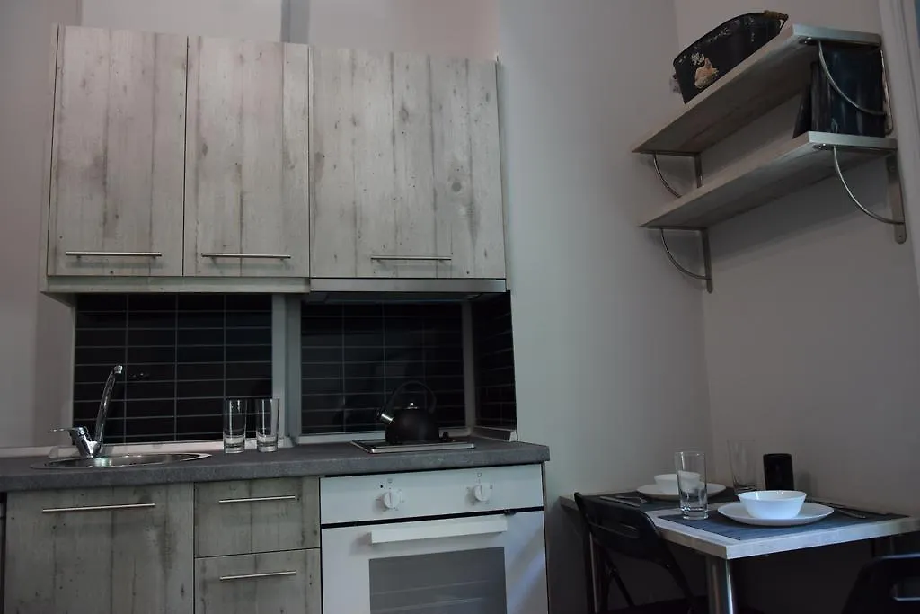 סלוניקי Megaron11 Apartments
