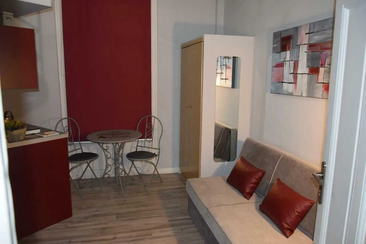 סלוניקי Megaron11 Apartments