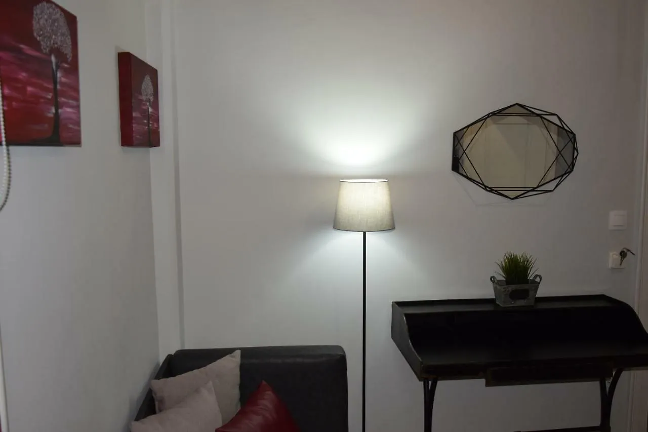סלוניקי Megaron11 Apartments