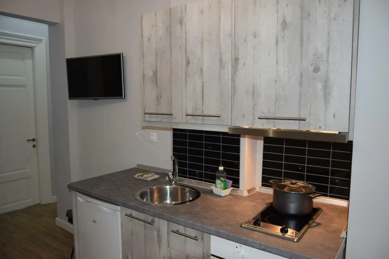 סלוניקי Megaron11 Apartments