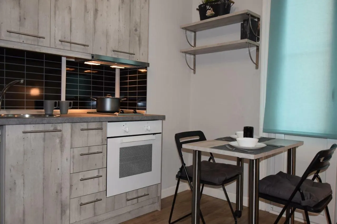סלוניקי Megaron11 Apartments