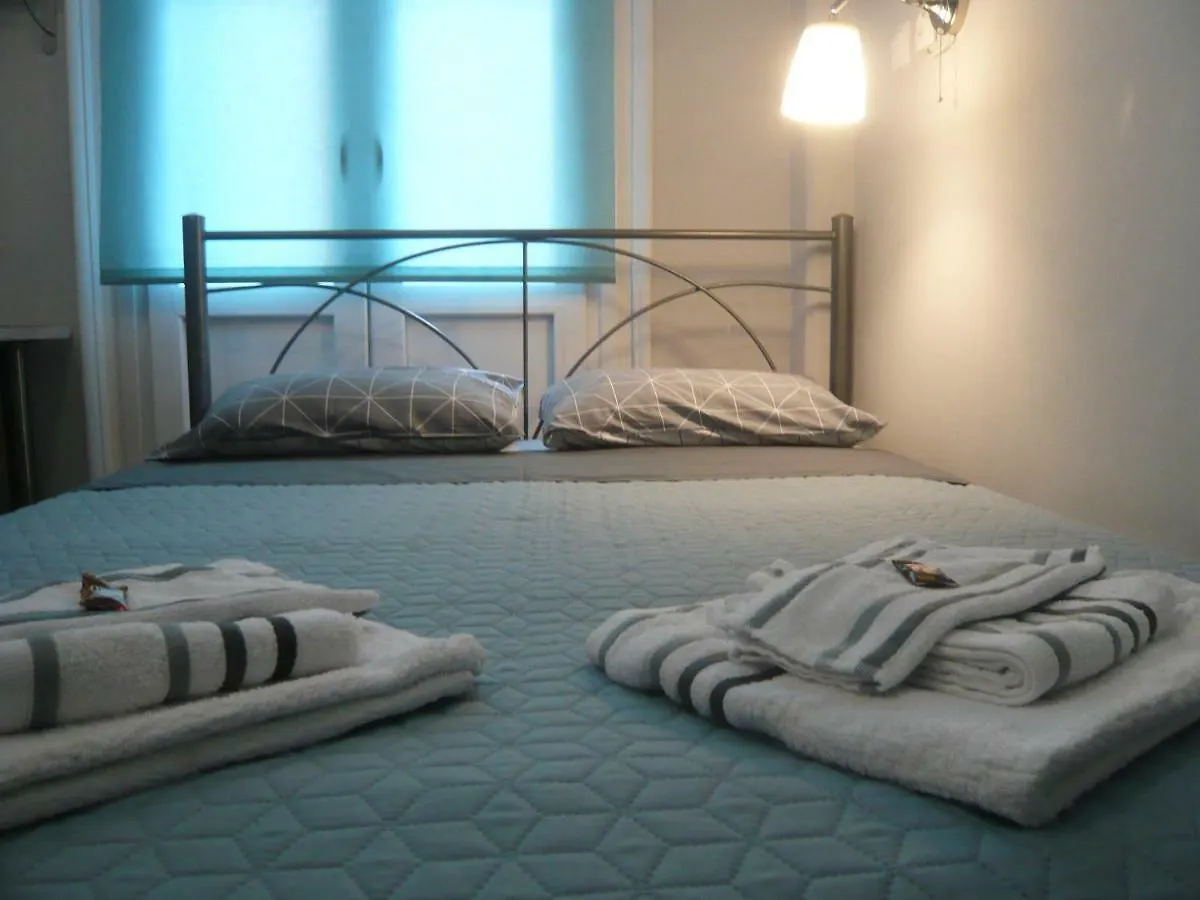 סלוניקי Megaron11 Apartments 0*,  יוון