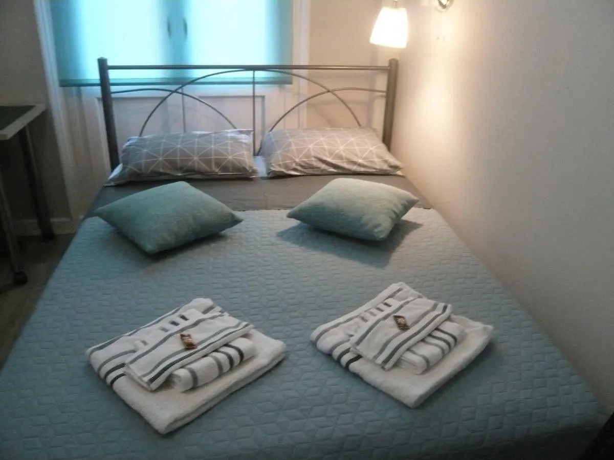 סלוניקי Megaron11 Apartments